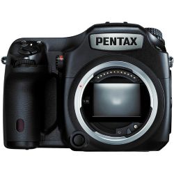 645Z Medium Format DSLR Camera (Body Only)