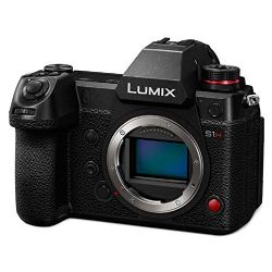 PANASONIC LUMIX S1H Digital Mirrorless Video Camera with 24.2 Full Frame Sensor, 6K/24p Video Recording Capability, V-Log/V-Gamut, and Multi-Aspect Recording